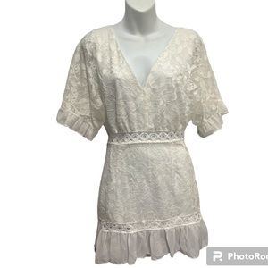 Shein White Lace Dress size XS #graduation #bridal shower #bachelorette